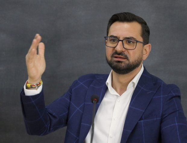 Adrian Chesnoiu rămâne fără imunitate parlamentară la cererea DNA. „Sunt nevinovat și asta voi dovedi”, a spus fostul ministru în plen