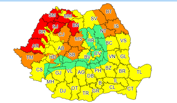 Recomandări pentru a trece peste zilele caniculare, după ce meteorologii au emis primul cod roșu al verii