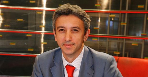 Cum arată și cu ce se ocupă fiica lui Dan Diaconescu. Dona are 16 ani și și-a făcut tatăl mândru