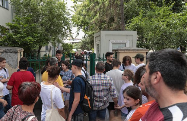 Repartizarea la licee 2022: Aproape 7.000 de elevi au rămas pe dinafară. Unul avea media 9,57