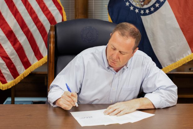 Primul stat american care interzice avortul, după decizia Curții Supreme a SUA: „Zi istorică pentru caracterul sacru al vieții”