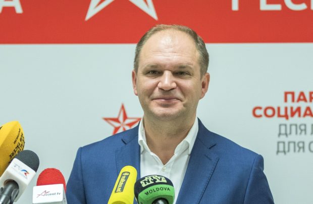 Primarul prorus Ion Ceban asigură că postul Radio Chișinău va emite fără probleme în timpul mandatului său