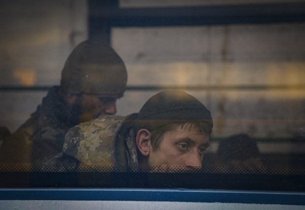 Moscova a început „o anchetă” asupra luptătorilor de la Azovstal. Peste 1.000 de soldați au fost transferați în Rusia