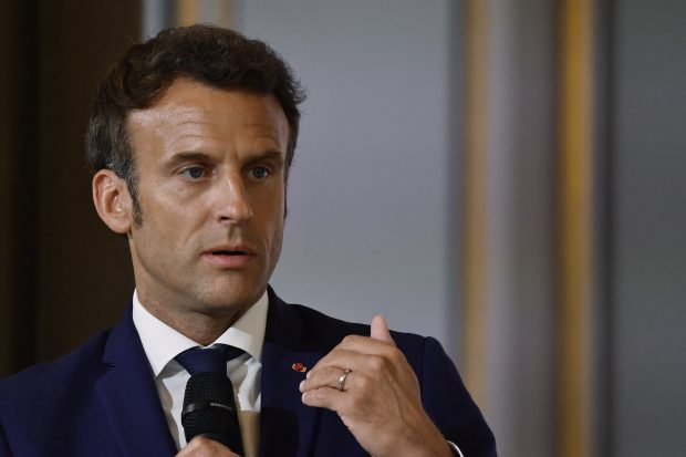 Macron: Rusia nu trebuie umilită, în ciuda „greşelii istorice” a lui Putin