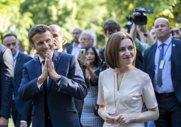 „Avem multe de făcut împreună”. Macron, mesaj în limba română pentru moldoveni, după întâlnirea cu Maia Sandu