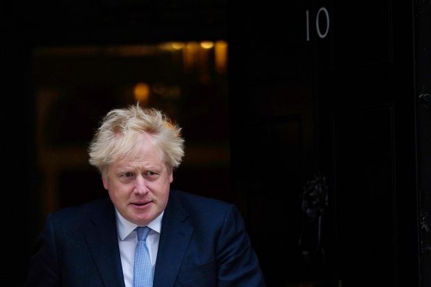 Miniştrii sănătăţii şi finanţelor din Marea Britanie au demisionat din Guvernul Johnson: „Ați pierdut încrederea mea”