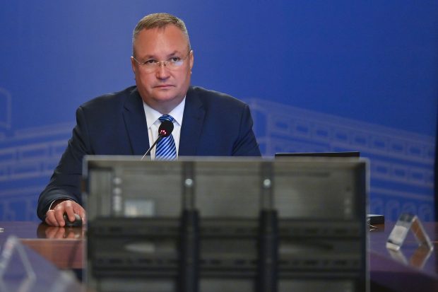 „Nevoia de stabilitate”, unul dintre motivele invocate de un judecător care a suspendat analiza doctoratului premierului Ciucă