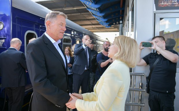 Klaus Iohannis a ajuns la Kiev. Președintele vizitează Ucraina, alături de Emmanuel Macron, Olaf Scholz și Mario Draghi
