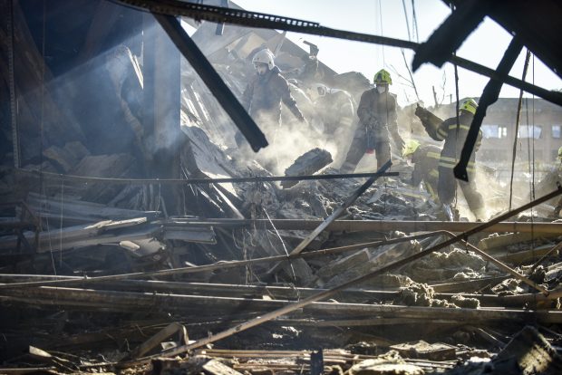 LIVETEXT Război în Ucraina, ziua 125 | Rusia a intensificat atacurile în mai multe zone. La Mikolaiv au căzut opt rachete rusești. Bombardamente și în Odesa