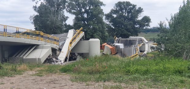 De ce s-a împotmolit varianta ca armata să facă un pod provizoriu la Luțca. Explicații din MApN