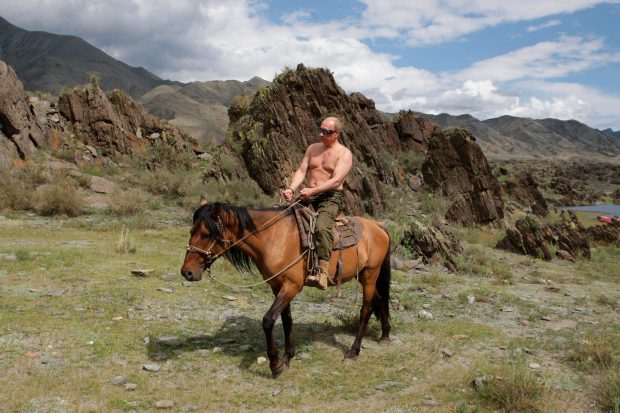 Putin le dă replica liderilor G7 după ce i-au ironizat pozele la bustul gol: Ar fi „dezgustător” să-i vezi dezbrăcați