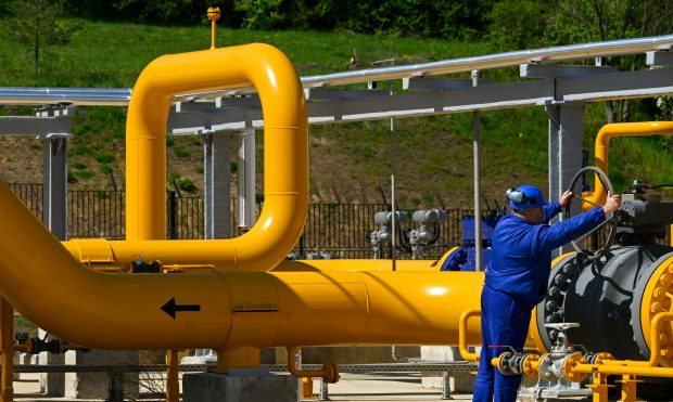 Bulgaria va discuta cu Gazprom pentru reluarea livrărilor de gaze din Rusia