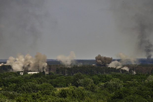 Ucraina ignoră ultimatumul Rusiei de a preda orașul Severodonețk