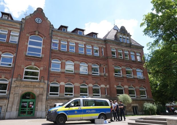 Atac cu cuţitul într-un campus din Germania: O profesoară a murit, mai mulți studenți au fost răniți