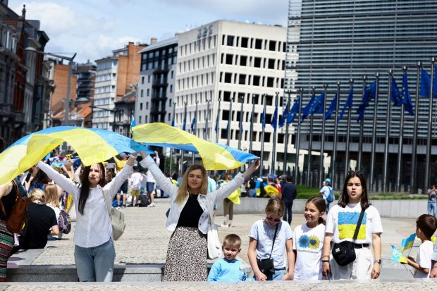 Europa, divizată în privința războiul din Ucraina. Cum își doresc românii să se termine conflictul