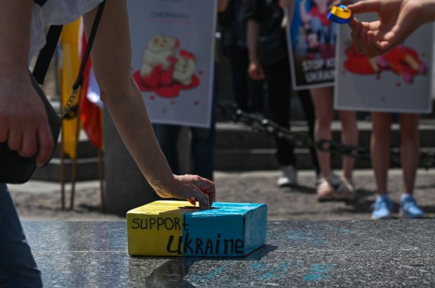 În Europa Centrală, generozitatea față de refugiații ucraineni începe să se stingă. Ce țări au tăiat din ajutoare