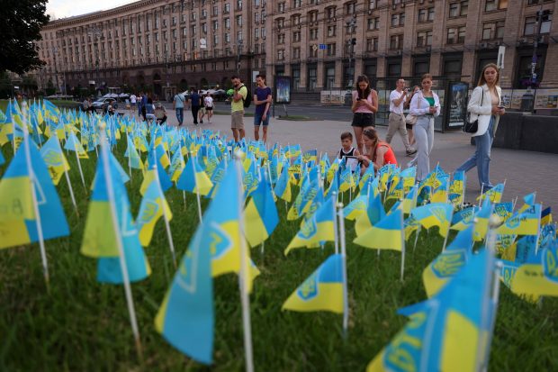 Ucraina poate pierde până la o treime din populație. Specialiștii prevăd o catastrofă demografică după război