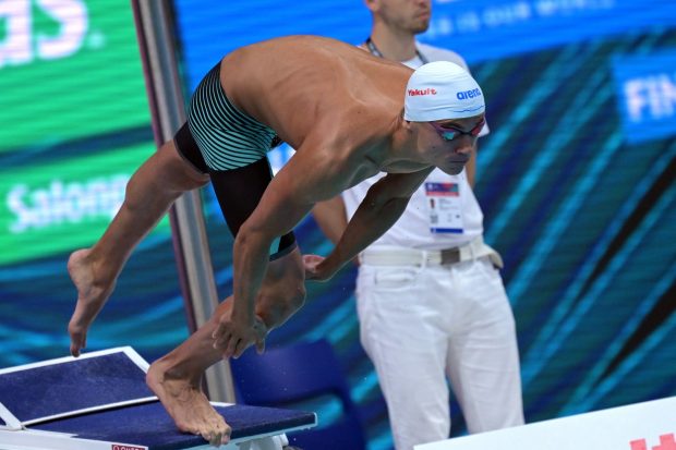 Un nou record pentru David Popovici! Românul s-a calificat cu cel mai bun timp în finala de la 100 m liber
