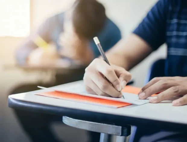 BAC informatică 2022. Ce subiecte au avut de rezolvat elevii la Bacalaureat