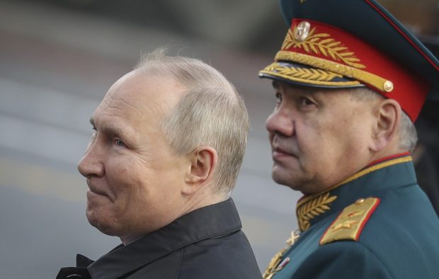 Ministrul rus al Apărării este dat la o parte și ridiculizat la Moscova, potrivit serviciilor secrete britanice. Care este motivul