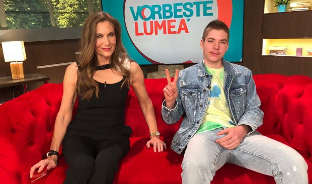 Reușită pentru fiul Romaniței Iovan. Ce premiu important a primit Albert la doar 16 ani
