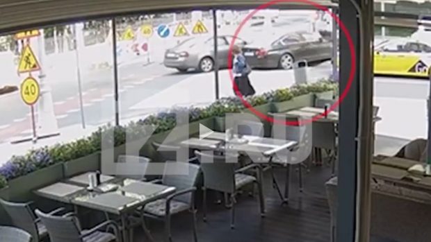 VIDEO. Momentul în care o mașină intră într-o clădire din Moscova