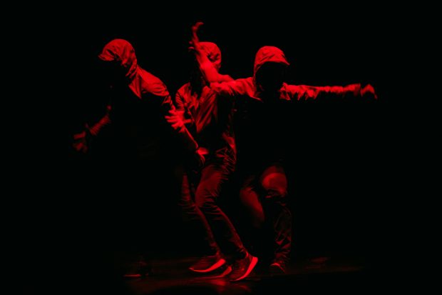 Festivalul UNDERCLOUD aduce serile de teatru pe Calea Griviței