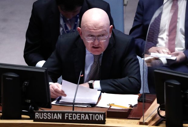 VIDEO | Ambasadorul Rusiei la ONU a părăsit furios o reuniune a Consiliului de Securitate. „Poate e mai ușor decât să ascultați adevărul”