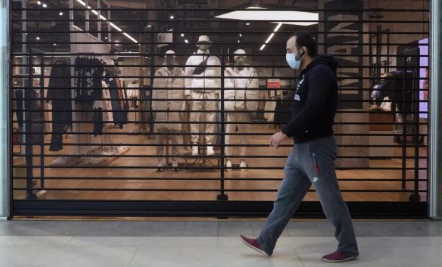 Primul mall deschis la Moscova după exodul brandurilor străine din Rusia. „Pot trăi fericită și fără ele”