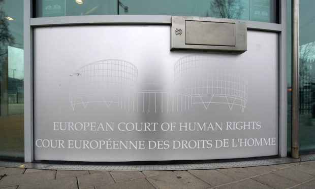 CEDO a stabilit că legea prin care Rusia declară „agenții străini” încalcă drepturile omului