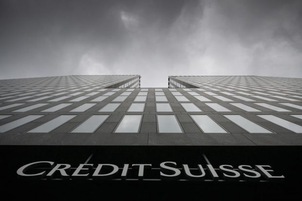 Credit Suisse, găsită vinovată pentru spălare de bani, în primul proces intentat împotriva unei bănci mari din Elveția