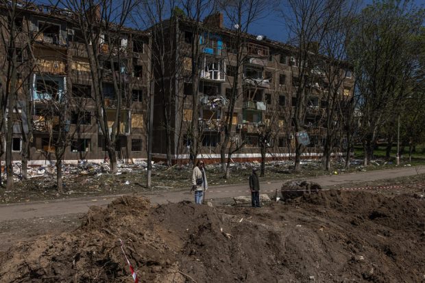 Locuitorii din Kramatorsk se pregătesc pentru ce e mai rău pe măsură ce rușii avansează: „Este obligatoriu să luptăm”