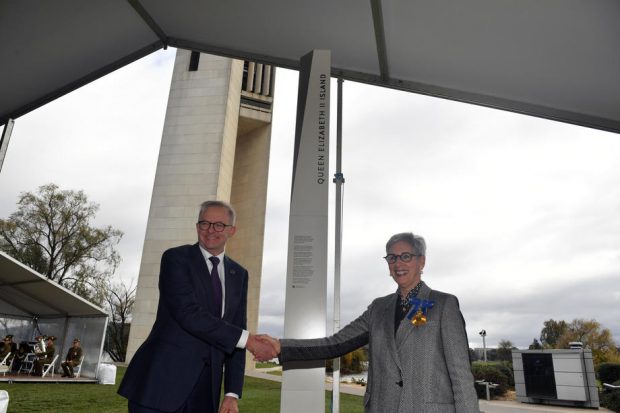 O insulă din Australia a primit numele reginei Marii Britanii, cu ocazia Jubileului de Platină
