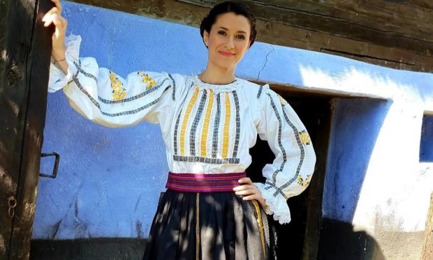 Iuliana Tudor, după 22 de ani de TVR: „Când intru în platou, am sentimentul că ajung în altarul meu. Și lucrăm pe bani publici”