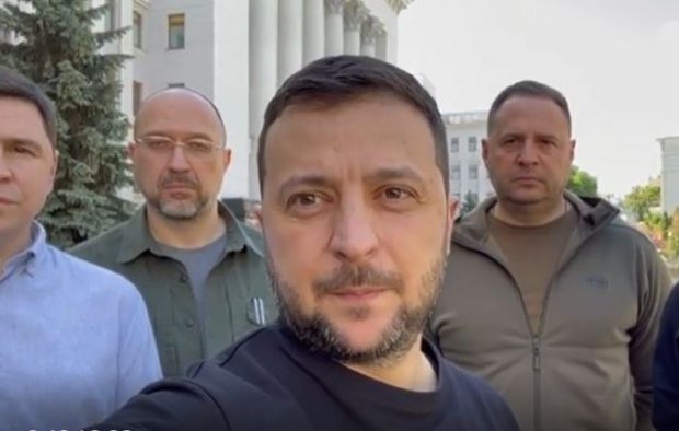 „Victoria va fi a noastră”. Mesajul lui Zelenski, la 100 de zile de la începutul invaziei ruse