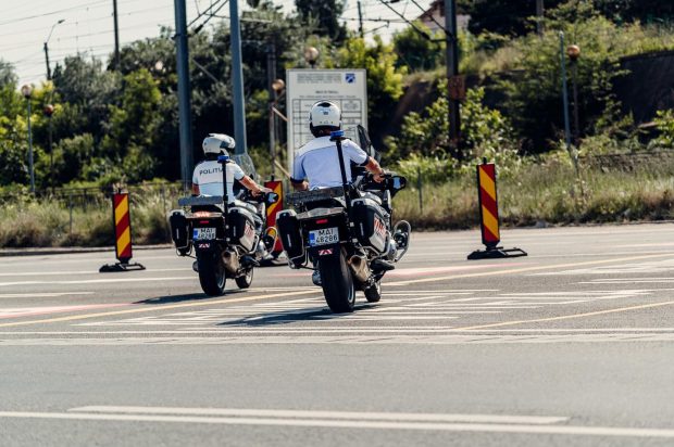 Restricții de trafic astăzi în zona Pieței Aviatorilor din București, de Ziua Aviației. Aproximativ 20 de avioane militare vor survola Capitala