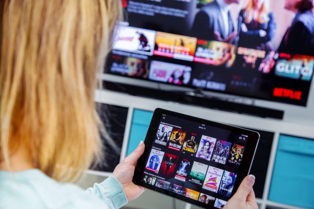 Netflix, HBO Max, Amazon Prime, Disney+. Care serviciu de streaming este mai bun?