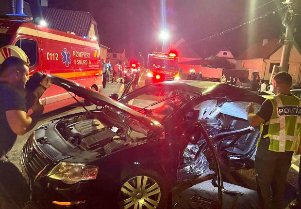Un șofer băut și drogat care circula cu 125 km/h prin Oradea a rănit patru persoane, încercând să scape de polițiști