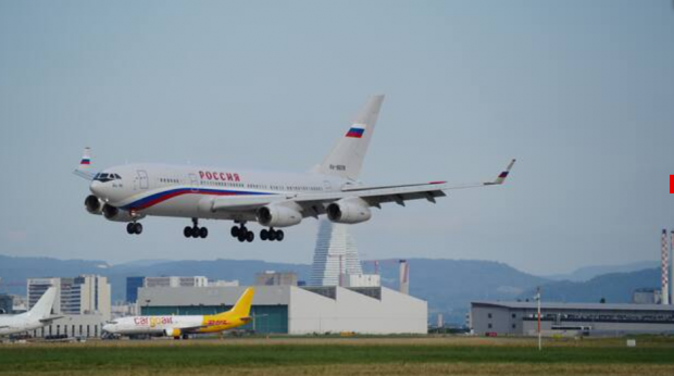 Un avion rusesc folosit și de președintele Putin a aterizat pe aeroportul din Basel. A făcut 9 ore și 14 minute de la Moscova