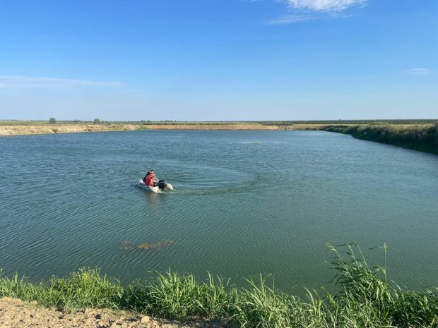 Un tânăr de 25 de ani din Găneasa, județul Olt, a murit înecat într-un lac