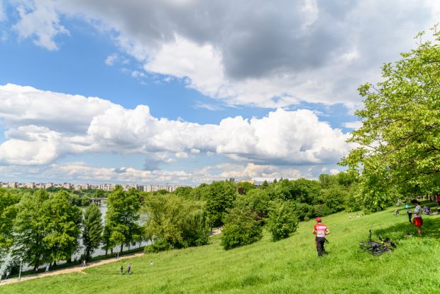 Vremea se schimbă în România. Ce temperaturi ne aduc primele două săptămâni din luna mai