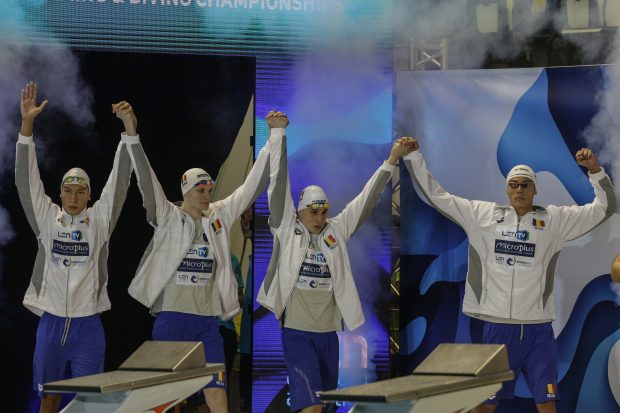 David Popovici își laudă colegii pentru câștigarea aurului la Campionatele Europene de înot pentru Juniori: „Suntem la fel de buni”