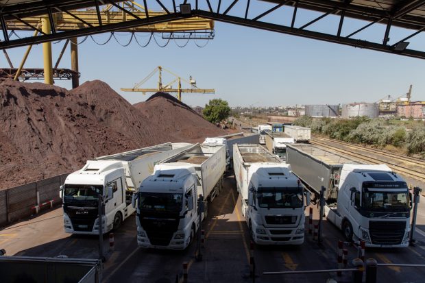 România, lăudată în Parlamentul de la Kiev pentru ajutorul dat în criza exporturilor de cereale: „Contribuie la reducerea riscului foametei globale”