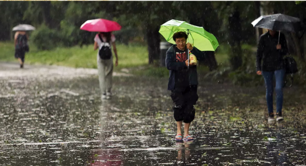 Furtuni și vijelii după caniculă. Aproape toată țara, vizată de alerte meteo. Până când sunt valabile avertizările