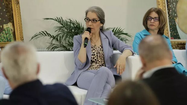 Eveniment Avantaje: „Endometrioza este un punct dureros. Alege responsabil pentru viitorul tău!”