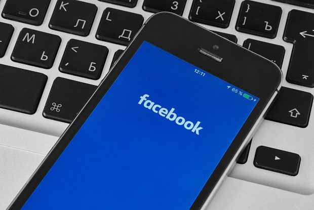 Europa riscă să rămână fără Facebook. O nouă decizie a Irlandei poate amplifica conflictul european cu Meta