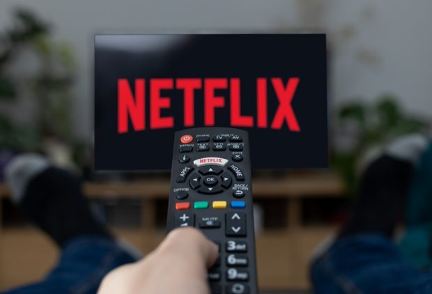 Netflix ieftinește abonamentele pentru a câștiga mai mulți abonați. În ce țări se reduc prețurile