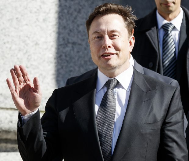 Elon Musk rupe tăcerea pe Twitter. Ce fotografie a postat miliardarul, după o absență de nouă zile