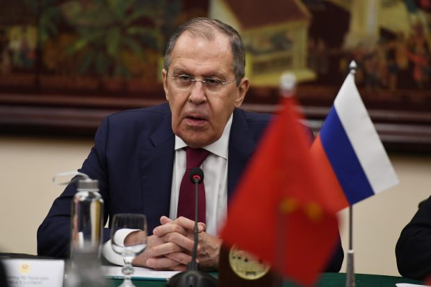 Serghei Lavrov face apel la protejarea legilor internaţionale. „Lumea evoluează în mod complicat”, susține șeful diplomaţiei ruse