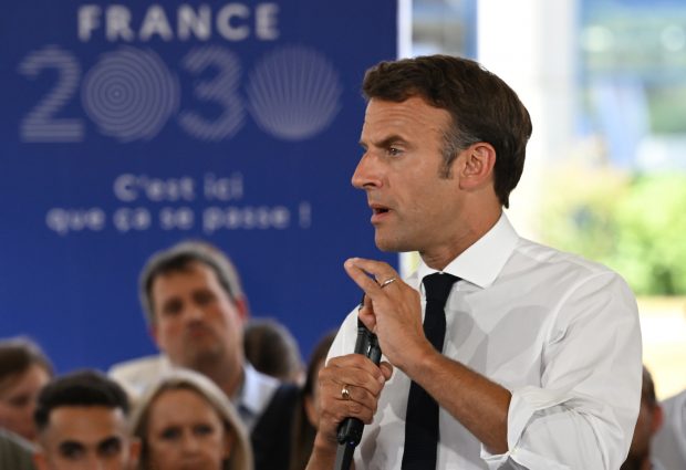 Emmanuel Macron e „mândru” că a susținut campania de lobby a Uber în Franța: „Aș face-o din nou”